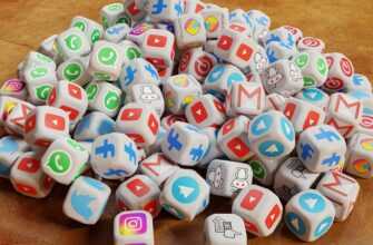 social media icons, social media, cubes